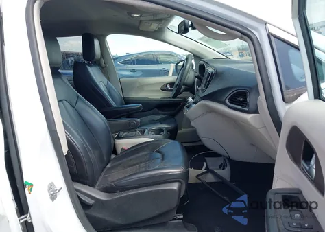 2021 Chrysler Voyager Lxi из США, поврежденный, VIN 2C4RC1DG9MR512816